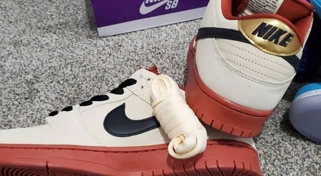  『全新联乘』球鞋丨Dunk SB 新配色疯狂来袭，让大家都有时尚滑板鞋穿