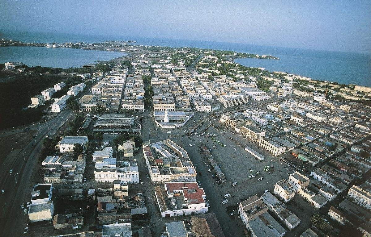 世界最随便国家：9国在此设军事基地，外国军队比本国军队多28倍