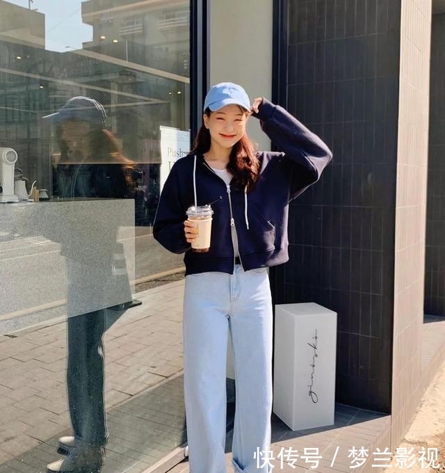 【初春】卫衣+阔腿裤,这2020年初春不一样的时尚,美翻了