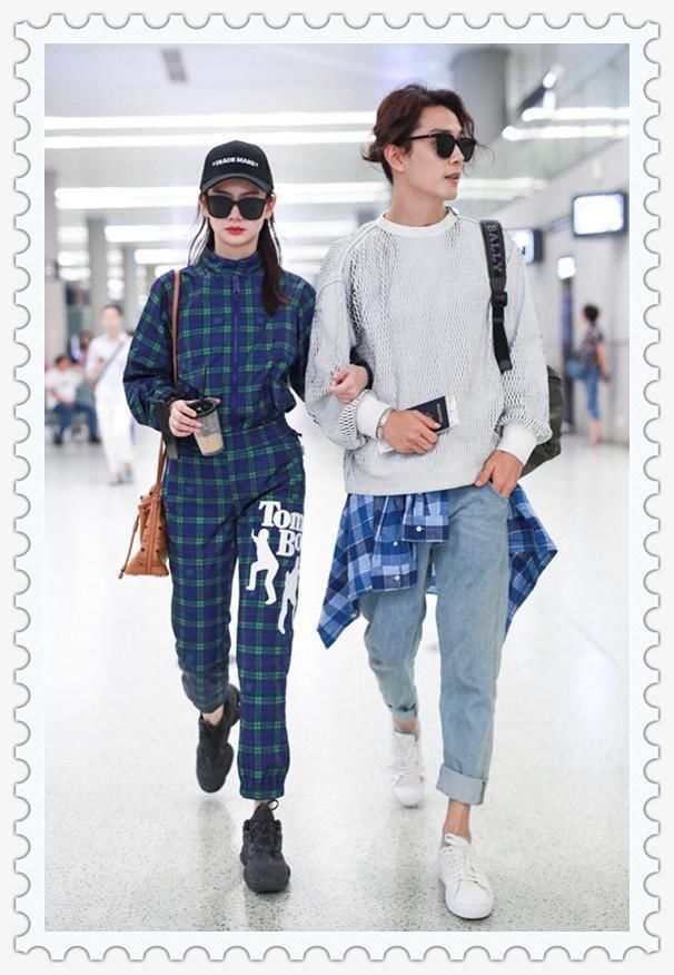 当马伊琍和戚薇同穿格子套装，我才知道为啥都说女人越老越有味！