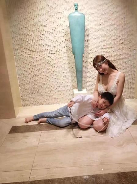 是豪门名媛也是铿锵玫瑰，吴梦颖活出了所有女人梦想中的样子