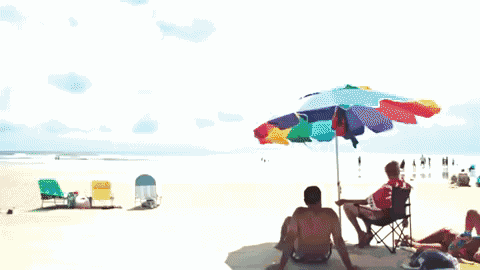 快收起你的遮阳伞!一起来做个“黑皮”女孩吧!