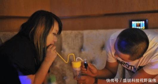  男子：“我可能吸毒了”男子吸“烟”后精神异常求助警察