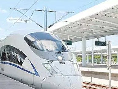 湖北这座小县城，喜迎高铁大动脉，未来发展前途无量