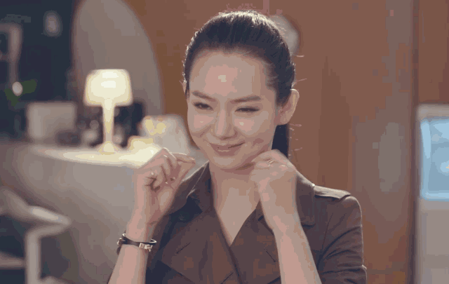 惊!戚薇开眼角了?还是无痛的