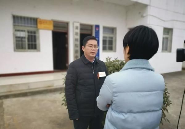 信阳一菜农20万斤白菜、30万斤萝卜滞销！救救他吧！