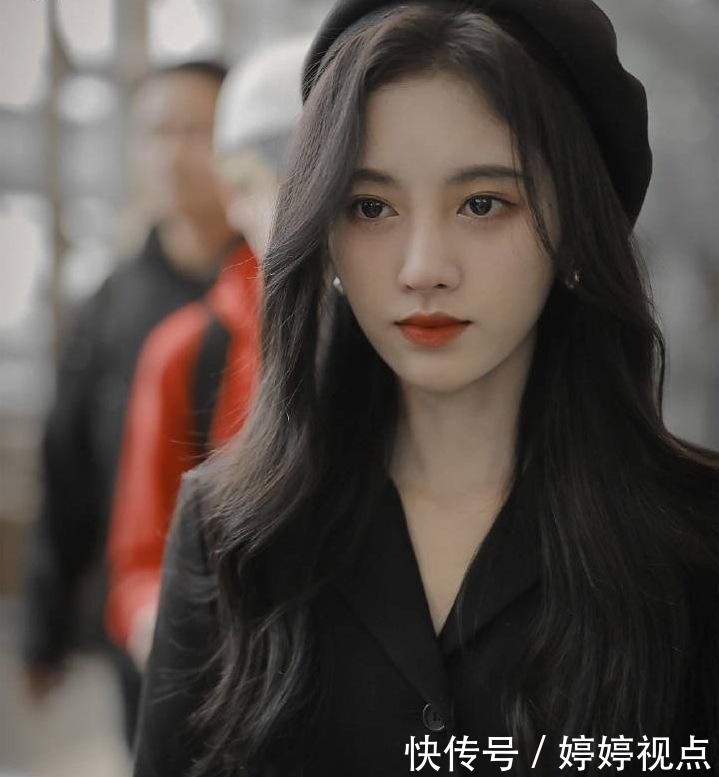  『棕色』染发别再染棕色了，太土气！试试这4种神仙发色，高调时髦又显白