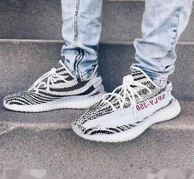 发售:限制区域?Yeezy 350白斑马疑仅为"亚洲限定"补货发售!