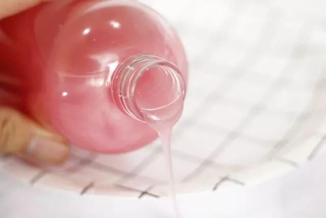 秋天夏天用它洗一次头，清爽好几天，懒得洗头也能干净出门