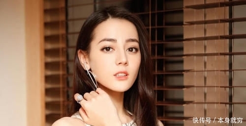  嘉行@为什么迪丽热巴不离开嘉行？关键是她现在离不开嘉行