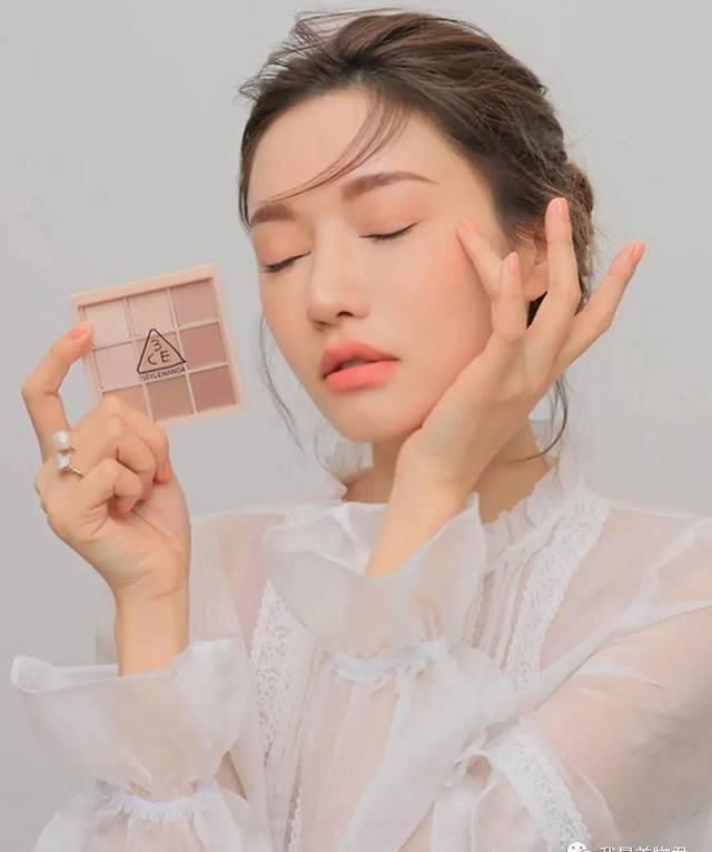 【全哑光】复工“口罩妆”不用愁,6款春日眼影狙击你的少女心!