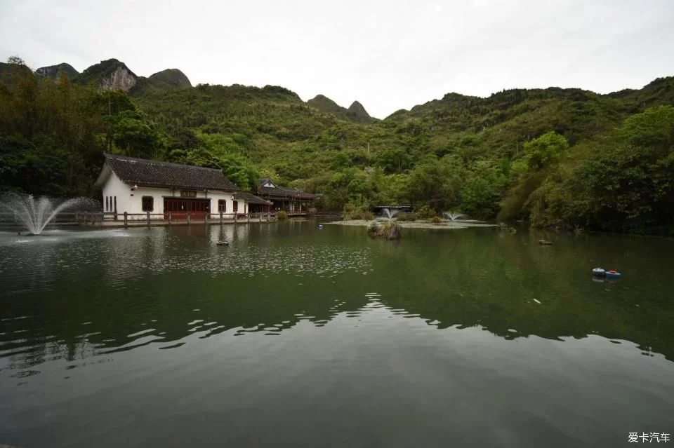 一个最适合自驾的仙境——集山水俊秀与磅礴于一身的黄果树大瀑布一个最适合自驾的仙境——集山水俊秀与磅礴于一身的黄果树大瀑布