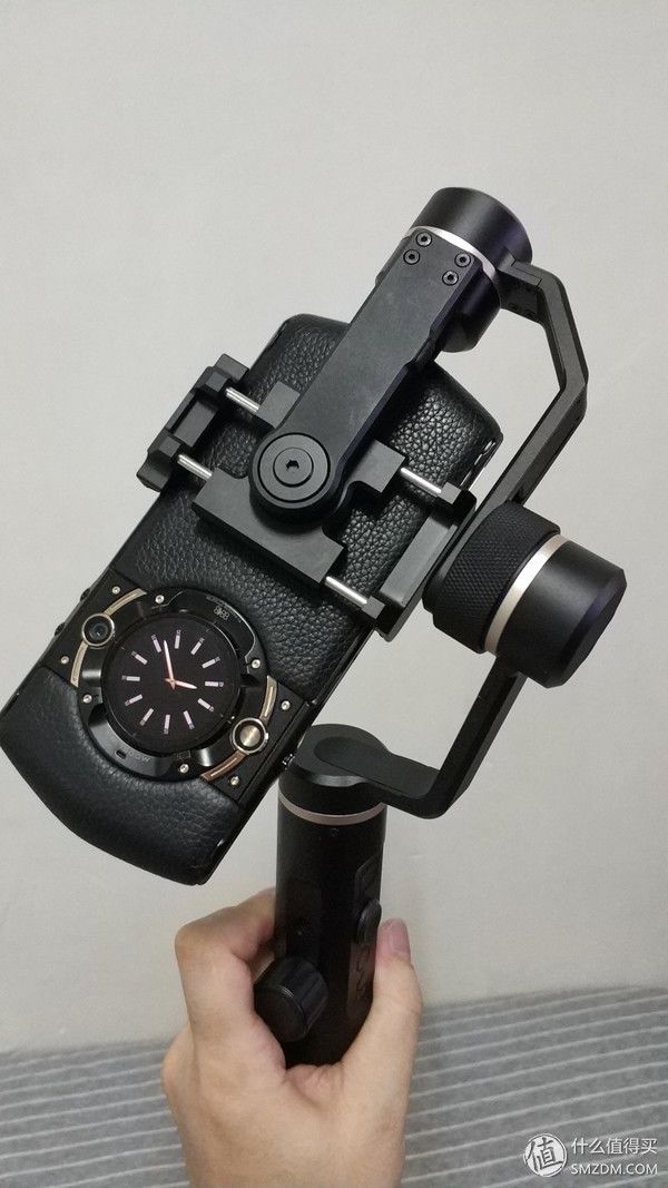 硬件设计超期美好，软件优化跟进不足-飞宇稳定器SPG2使用报告