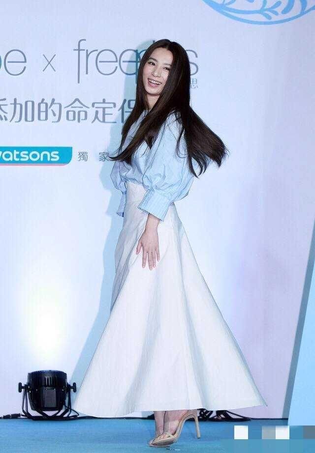 田馥甄“原照”与“精修照”相差无几，网友：明白林俊杰的坚持了