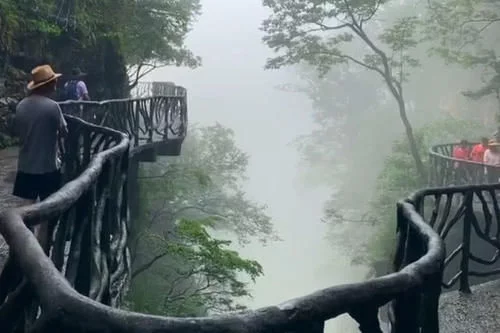这里风景美如画“硬核”吟诗赠天下:谁家玉女桥上过,好似漫步水中仙【2020热门旅游景点】