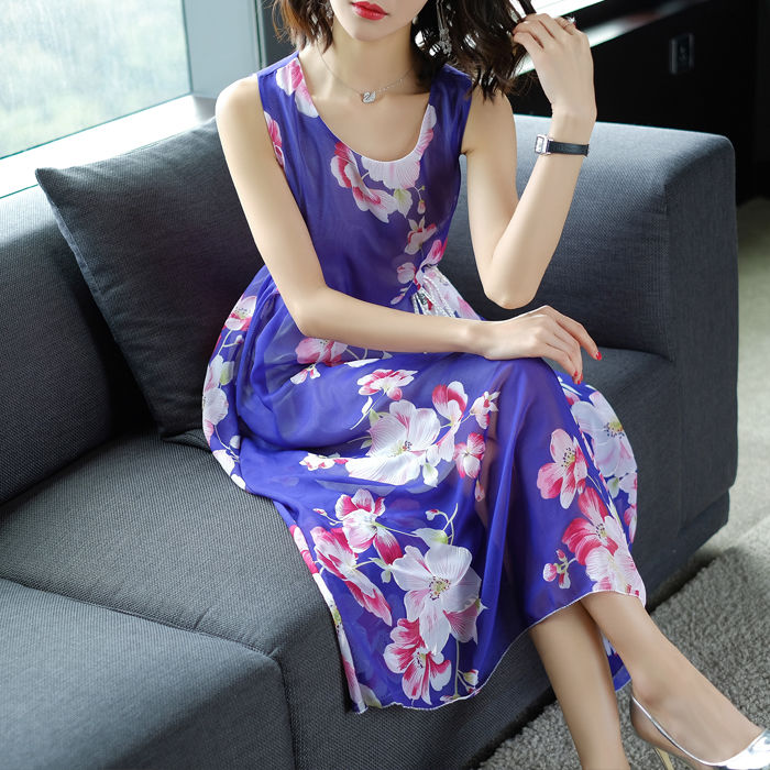 优雅时尚长裙，时尚名媛气质，还能遮肉，让你也轻松拥有小蛮腰