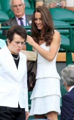 凯特和梅根将共同亮相温网女单决赛，回顾凯特七年看温网比赛穿搭