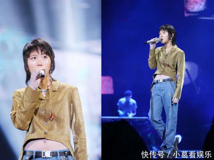 窦靖童的时尚厉害了, 裤子上挂满一排锁, 不过还好不挂搪瓷杯了