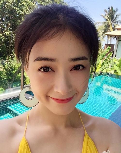 蒋欣只不过是换了发型，看起来居然像瘦了20斤！