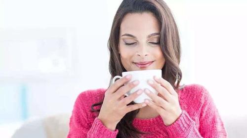 65度以上热水被划为致癌物,是谣言吗?还动不动就让喝热水?