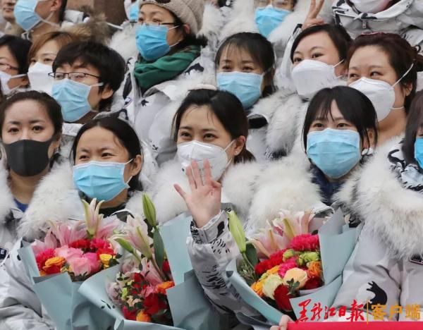  #出征#仅11小时完成集结 我省第四批驰援湖北医疗队出征