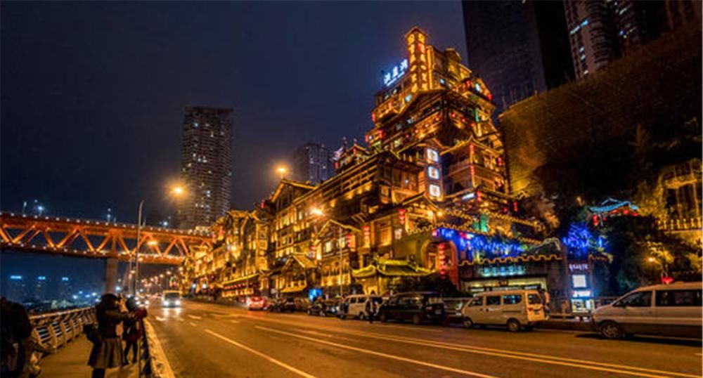  #唯一#西北唯一特大级城市，只考虑主城九区的话，GDP在全国排名如何？