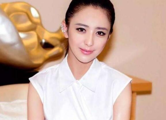 被导演骂过的四位女星,图一被骂哭,最后一位暗