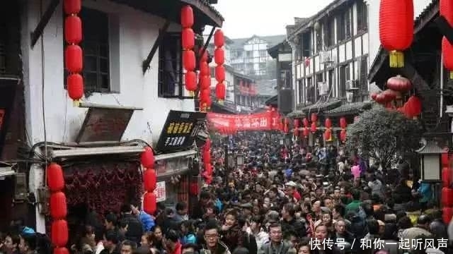 专骗游客的十条街：宽窄巷子垫底，夫子庙第二，第一“实至名归”