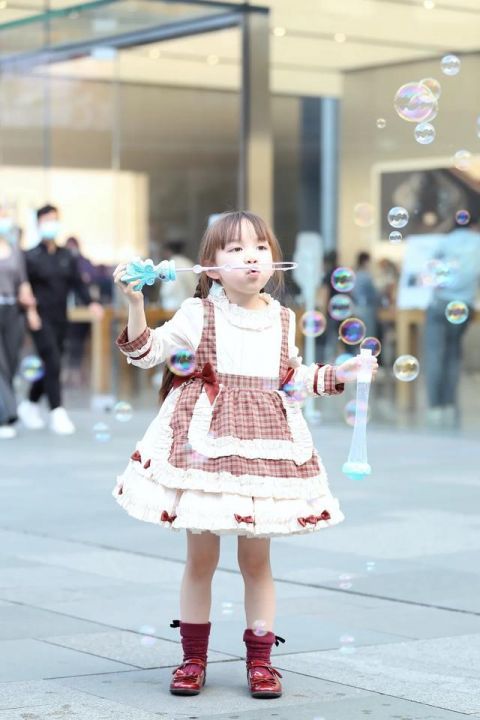  气质：裙子，今夏就要这样穿！|一周街拍精选