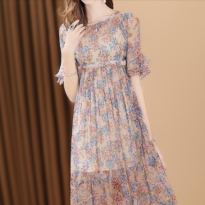 哇!45岁的老婆穿这“富贵裙”，婀娜多姿，美得让人着迷