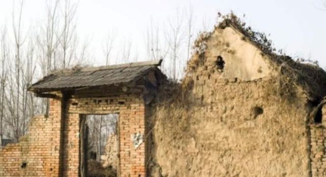 农村的老房子，为什么有人住能百年不倒，而无人住几年就塌了