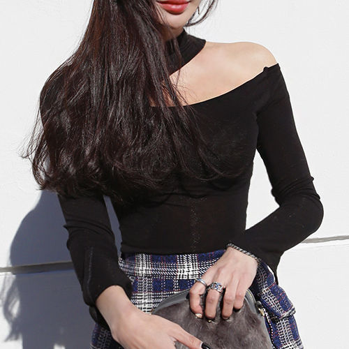 现在女人真敢穿!一袭紧身衣大秀好身材，时尚性感特别有女人味