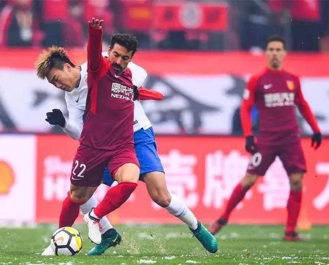 足协杯华夏遇鲁能复仇之心不死 这对中超老冤