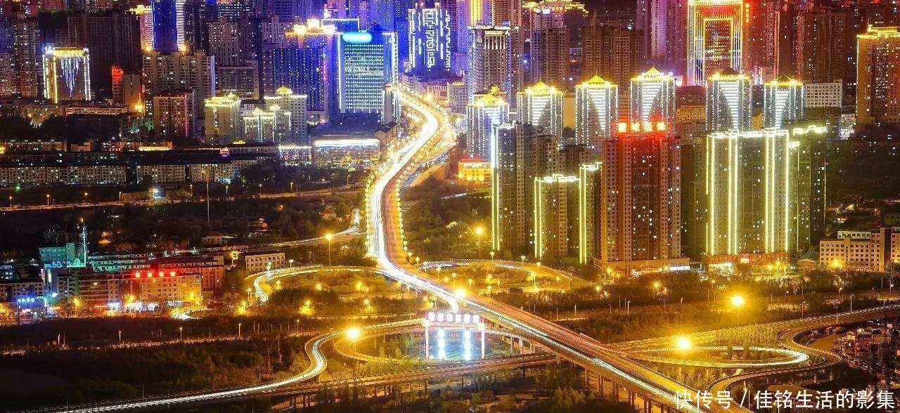 西北大有潜力的省会城市,GDP仅1284亿,每年却能接待大量游客!