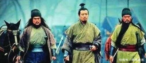 #枭雄#刘备不愧为一代枭雄,一直没重用赵云,直到临死前才告诉赵云真相