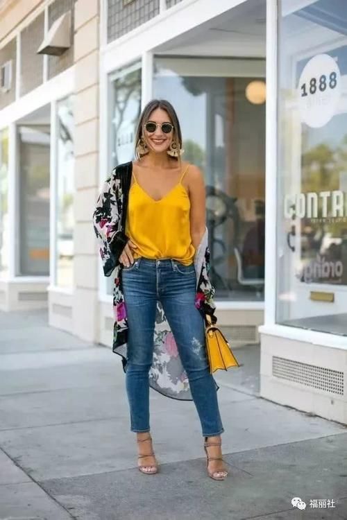 一件吊带性感妩媚又柔情似水，统统搞定