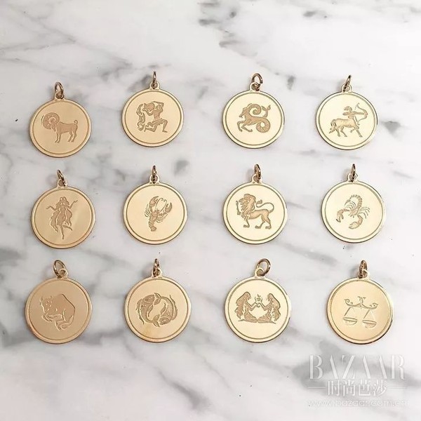 好闺蜜的钱币项链爆红 我也默默加进了购物车里！