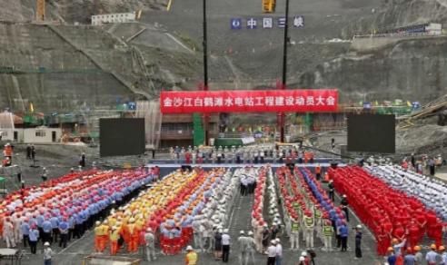 “基建狂魔”放大招，斥资1800亿，建世界第一的超级工程！