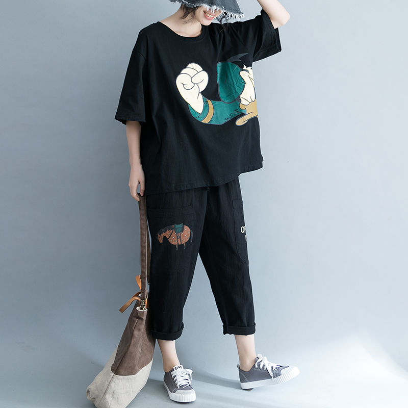 这样的连衣裙，超适合有气质的你，穿起来时尚有魅力还显气质