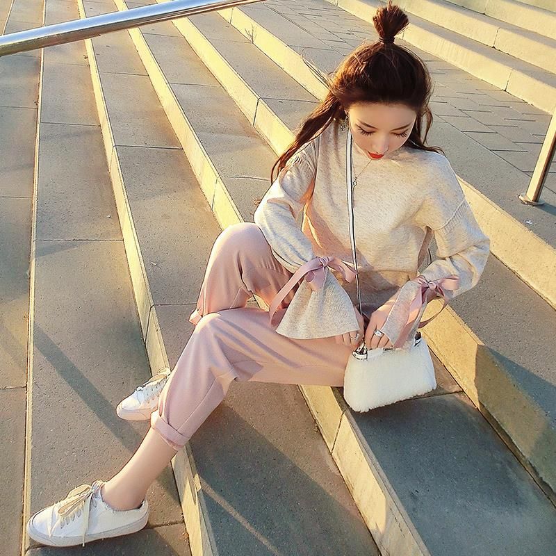 如果不差钱，别再穿烂大街裙子，瞧瞧下图这样穿，美的不可方物