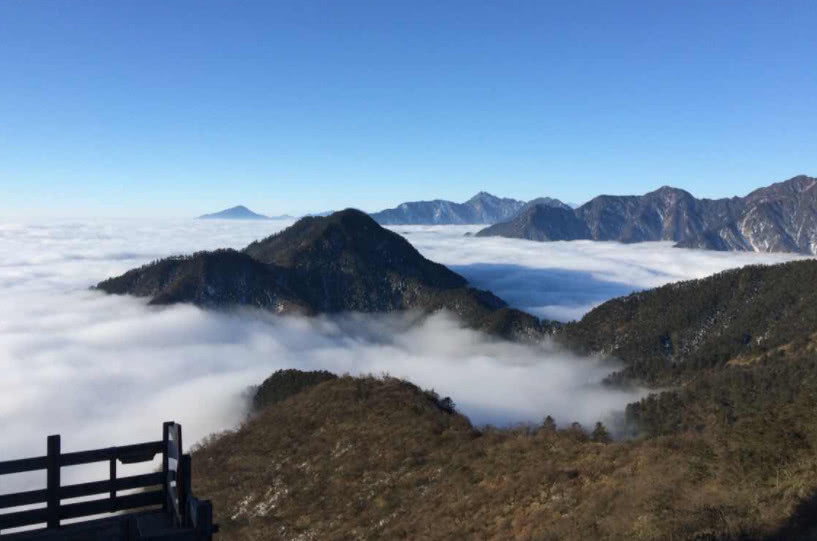 中国惊现“第二个雪乡”，景区空气都将收费，游客怨声载道！