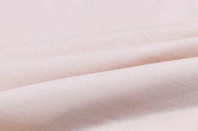 赵薇为了在中餐厅不输给舒淇，真的太拼了!