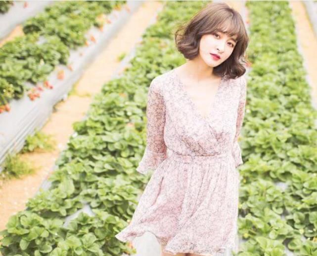 「适合」春夏小碎花的不同穿搭!穿对了你就是小仙女!