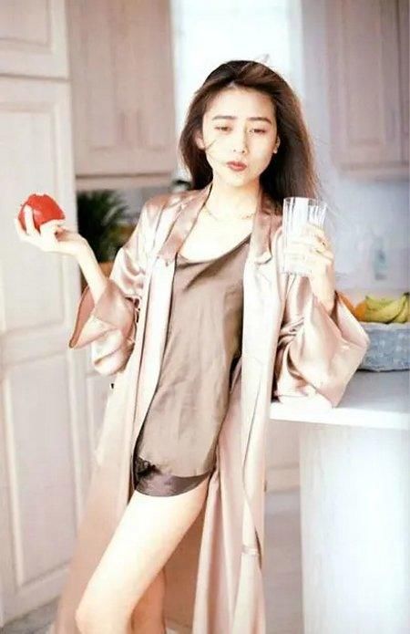 『静香』木村拓哉18岁大女儿将出道,空降Vogue神似妈妈工藤静香