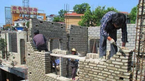  【2020年】国家准备226亿帮助农民建房，要求2020年全部完成！有