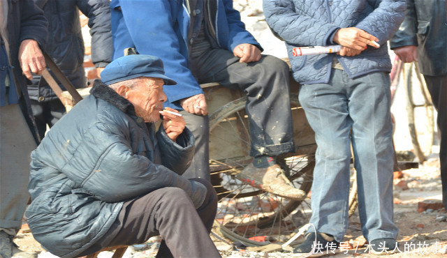  「养老金」农民一生都在干活，为啥60岁后没有退休金看专家怎么