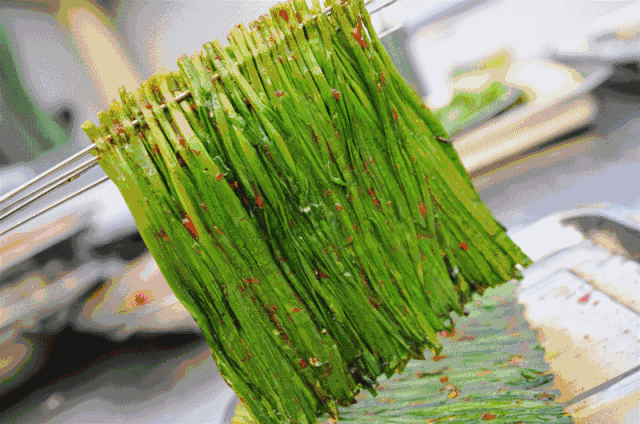  『苋菜』昨晚春风吹庭院，又是一年苋菜上菜的季节了