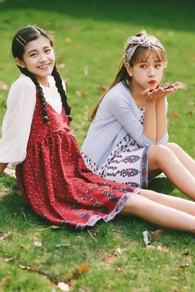 姑娘真不是露内衣带呀，这样真的超漂亮！