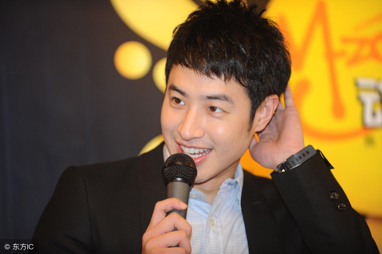 怎么看潘玮柏送给吴昕的卡地亚项链?