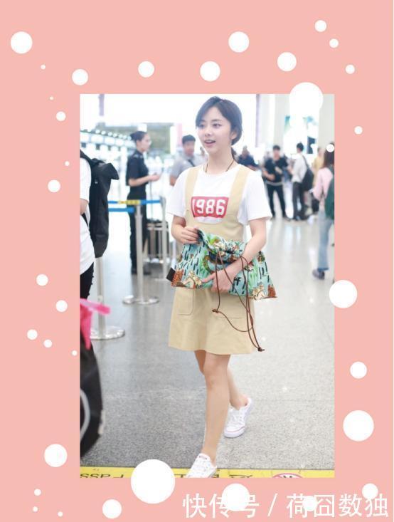 『选择一些』年龄不能变用衣服来凑,今年流行的“减龄”打扮,显小又显“嫩”